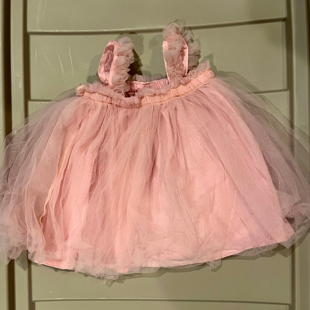 Size 80. US size 12-24 months